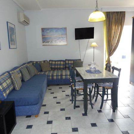 Aura Apartment Kalamata Exterior photo