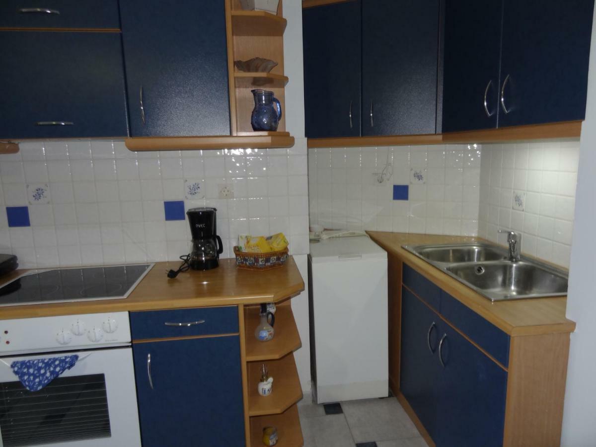 Aura Apartment Kalamata Exterior photo